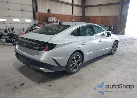 2024 Hyundai Sonata Sel z USA, uszkodzony, nr VIN KMHL64JA8RA401941